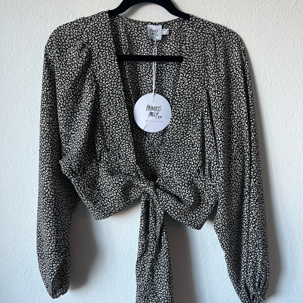 NWT Princess Polly Blouse